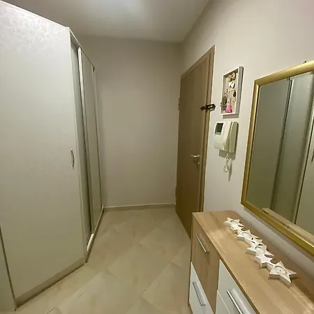 Apartment Irina Sandanski
